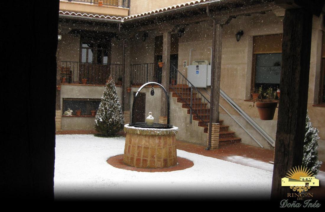 Rincon De Dona Ines Hotel Villanueva de la Condesa Bagian luar foto